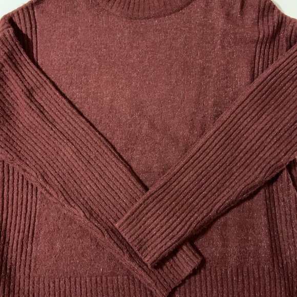 Sweater Bundle (6) - Picture 3 of 6